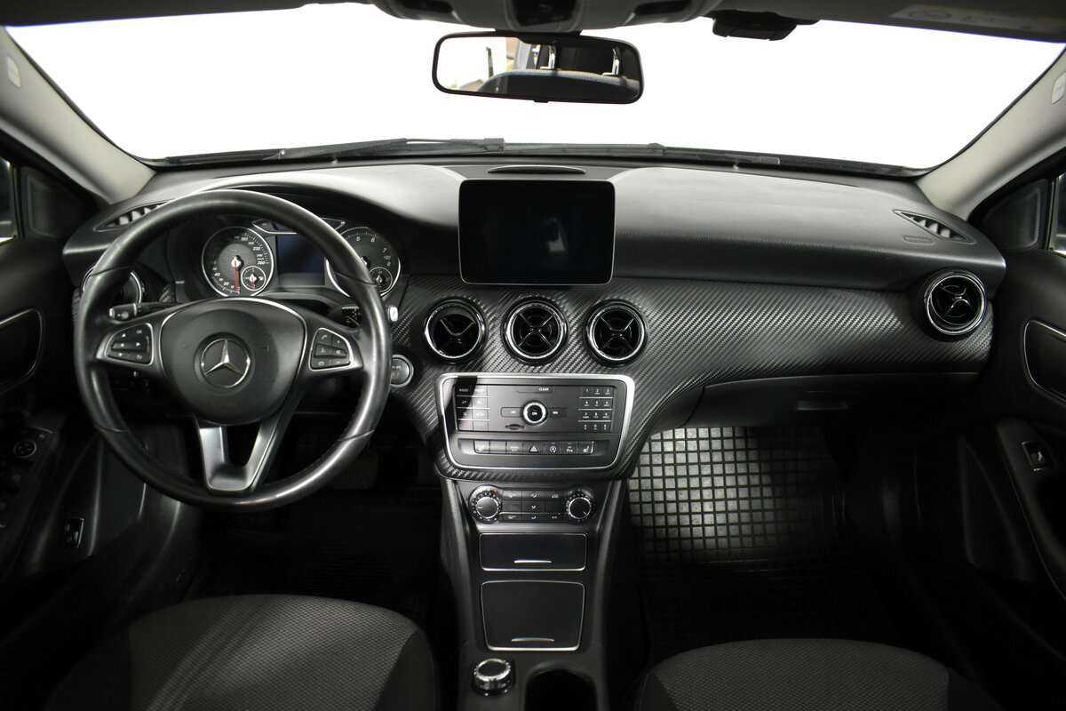 Mercedes-Benz GLA 200, 2018 - 182 000 км. | Фото №7