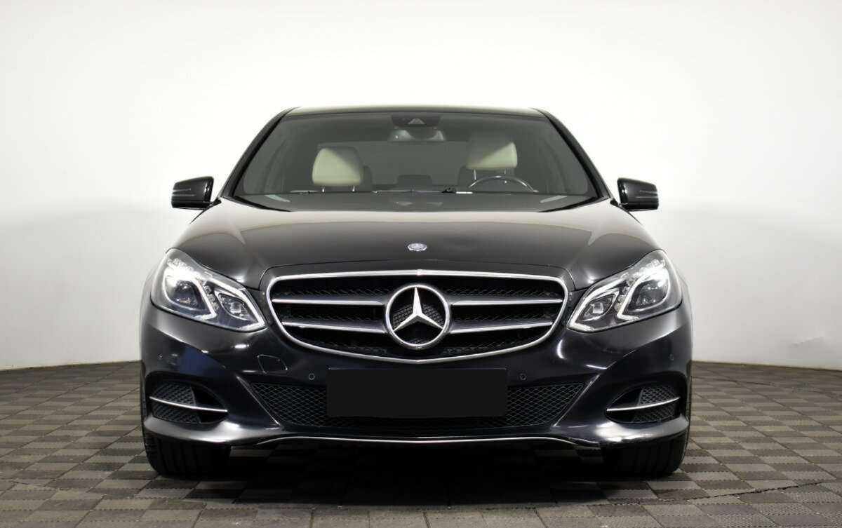 Mercedes-Benz E-Класс 300, 2013 Фото №2