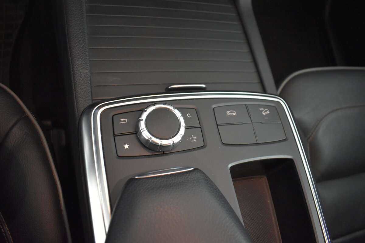 Mercedes-Benz M-Класс 350 CDI, 2013 Фото №17