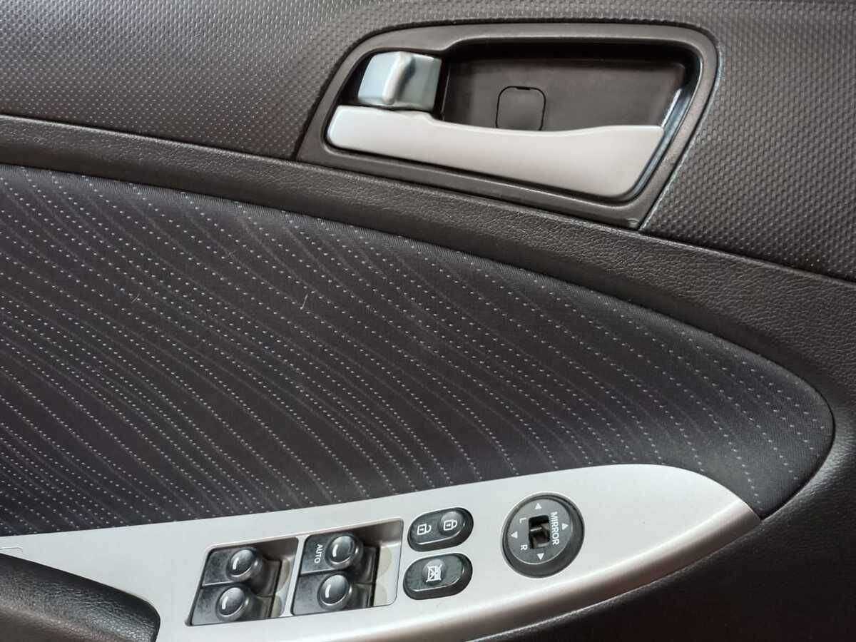 Hyundai Solaris, 2016 Фото №14