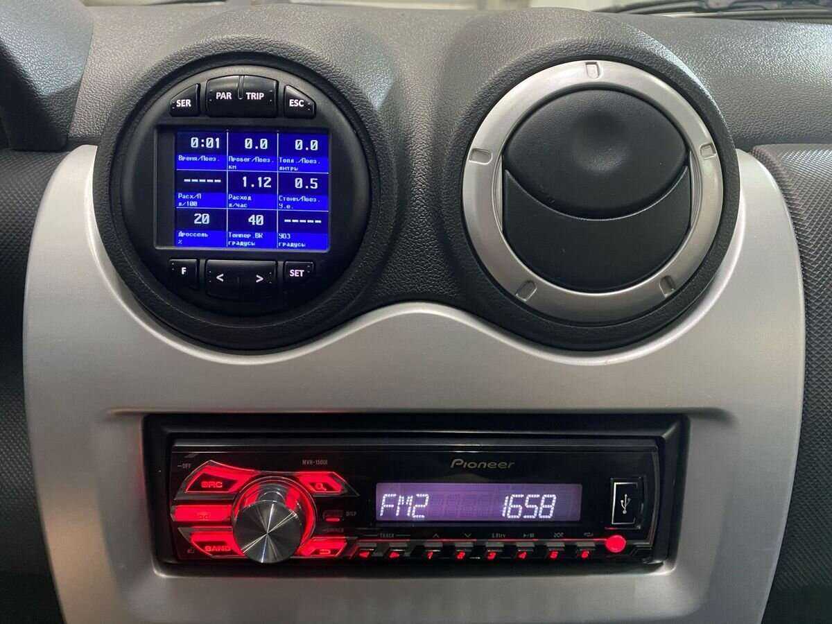 Renault Sandero Stepway, 2012 Фото №13