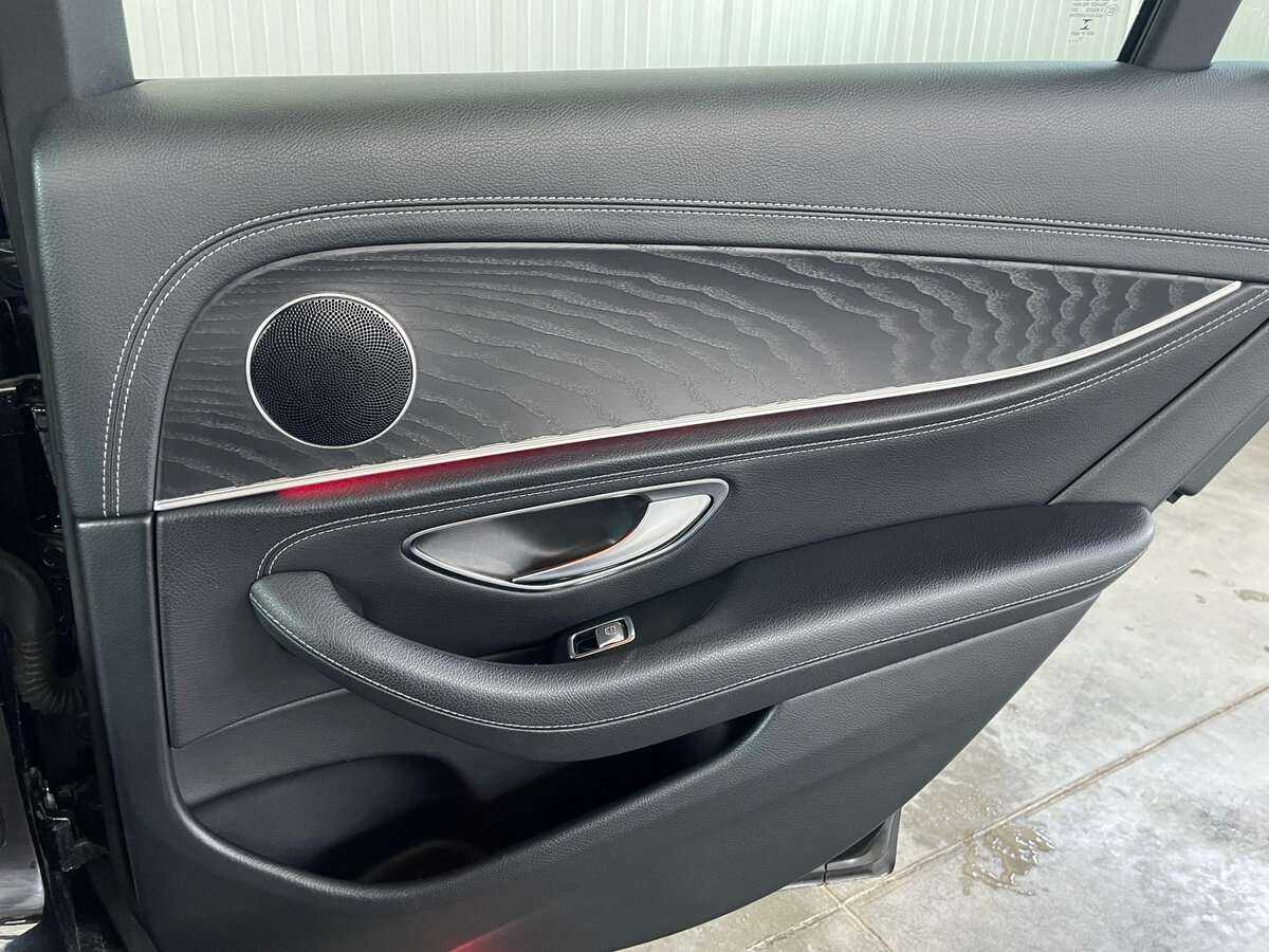 Mercedes-Benz E-Класс 220 d, 2018 Фото №26
