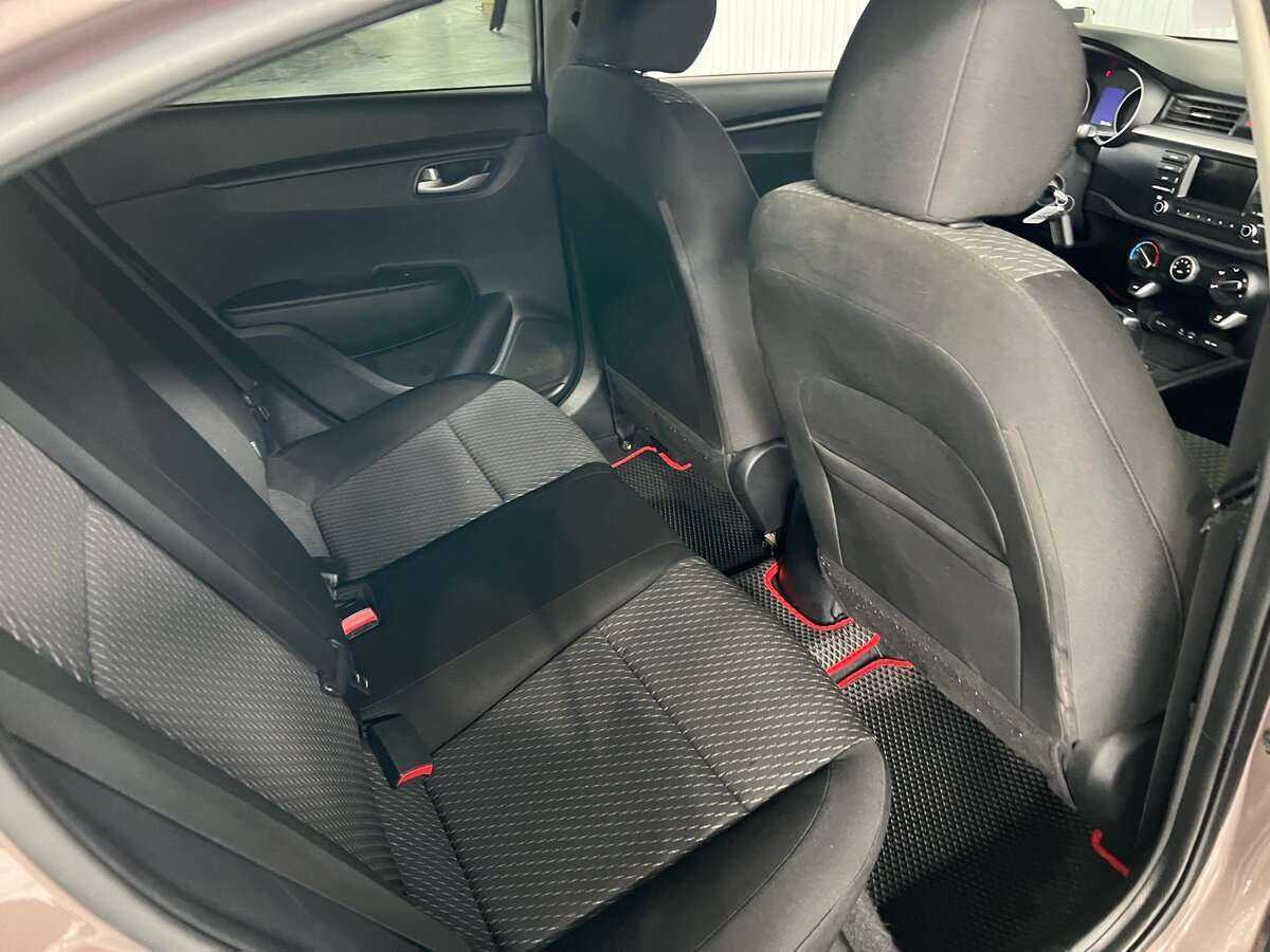 Kia Rio, 2018 Фото №18