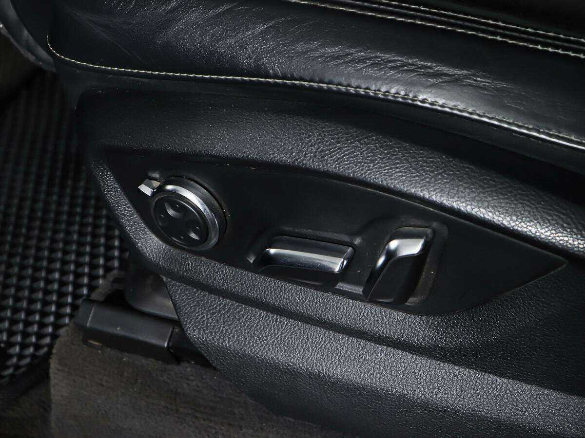 Audi Q7, 2015 Фото №21