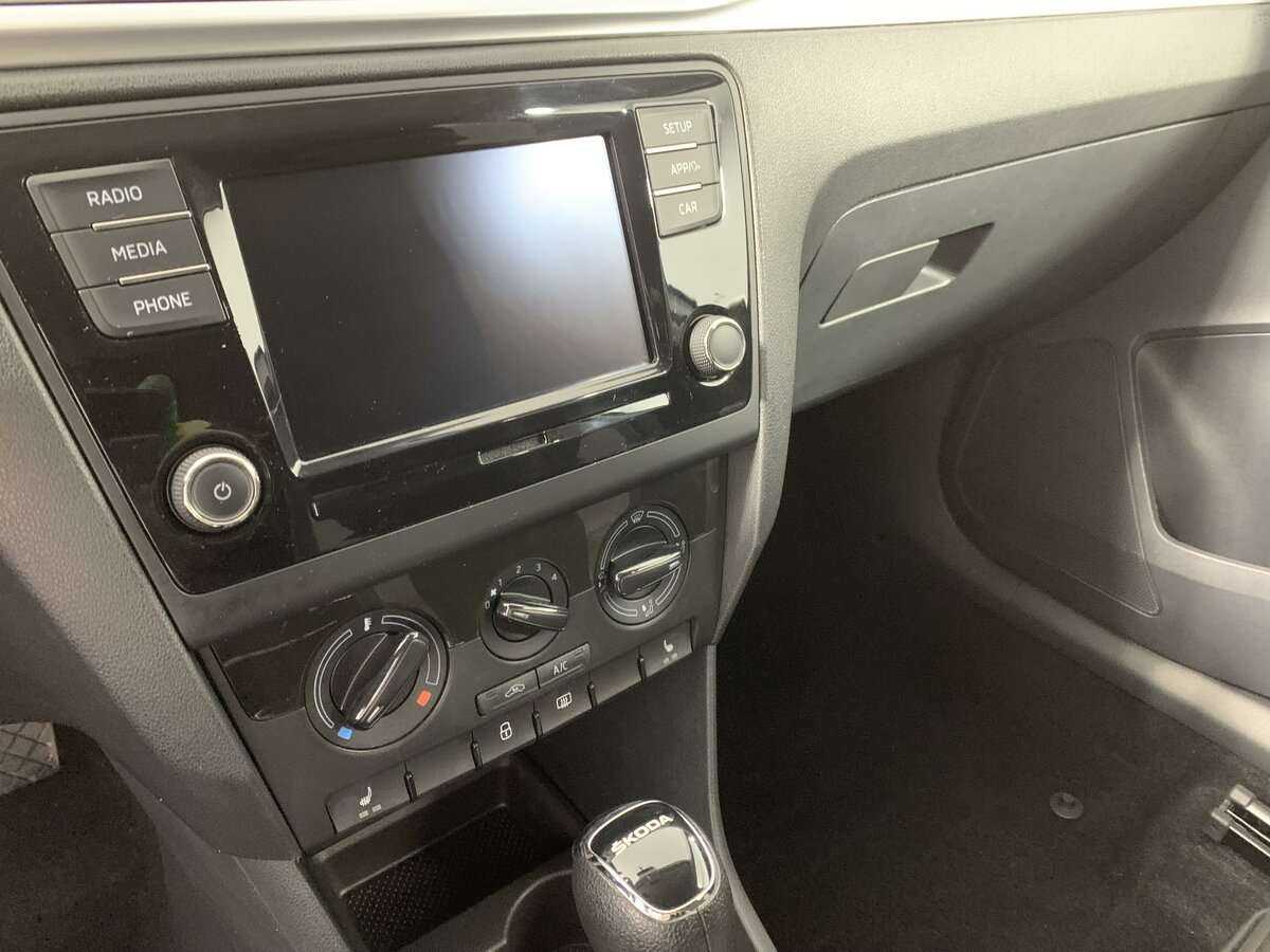 Skoda Rapid, 2019 Фото №14