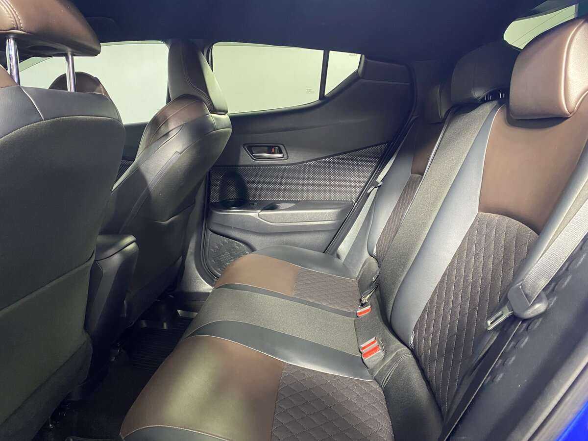 Toyota C-HR, 2019 Фото №8