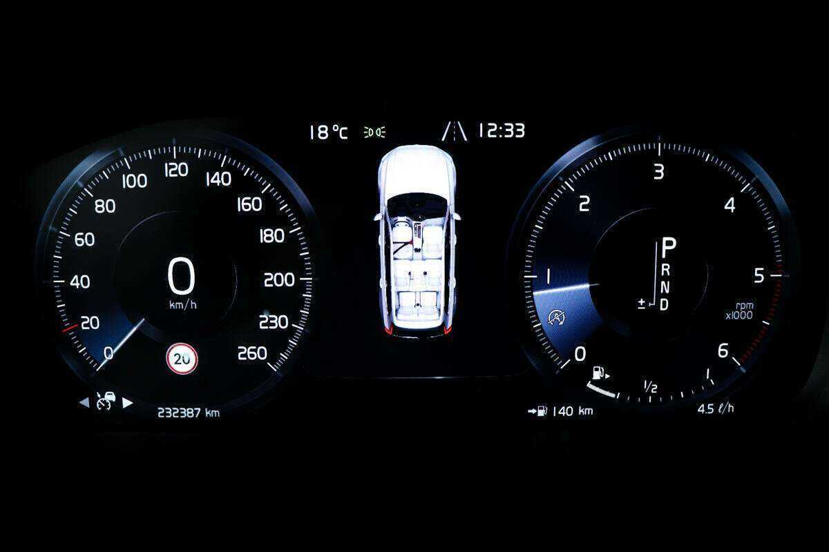 Volvo XC90, 2017 Фото №10