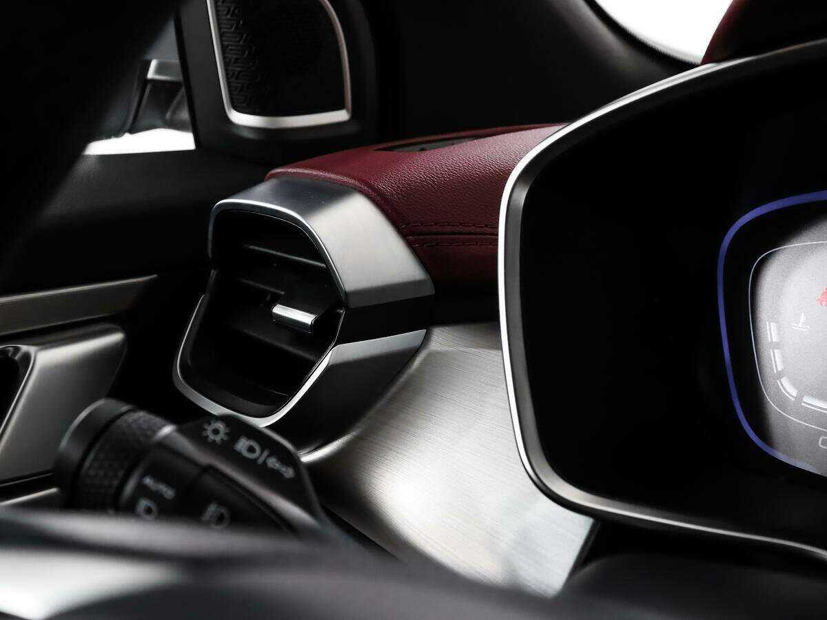 Geely Coolray, 2022 Фото №18