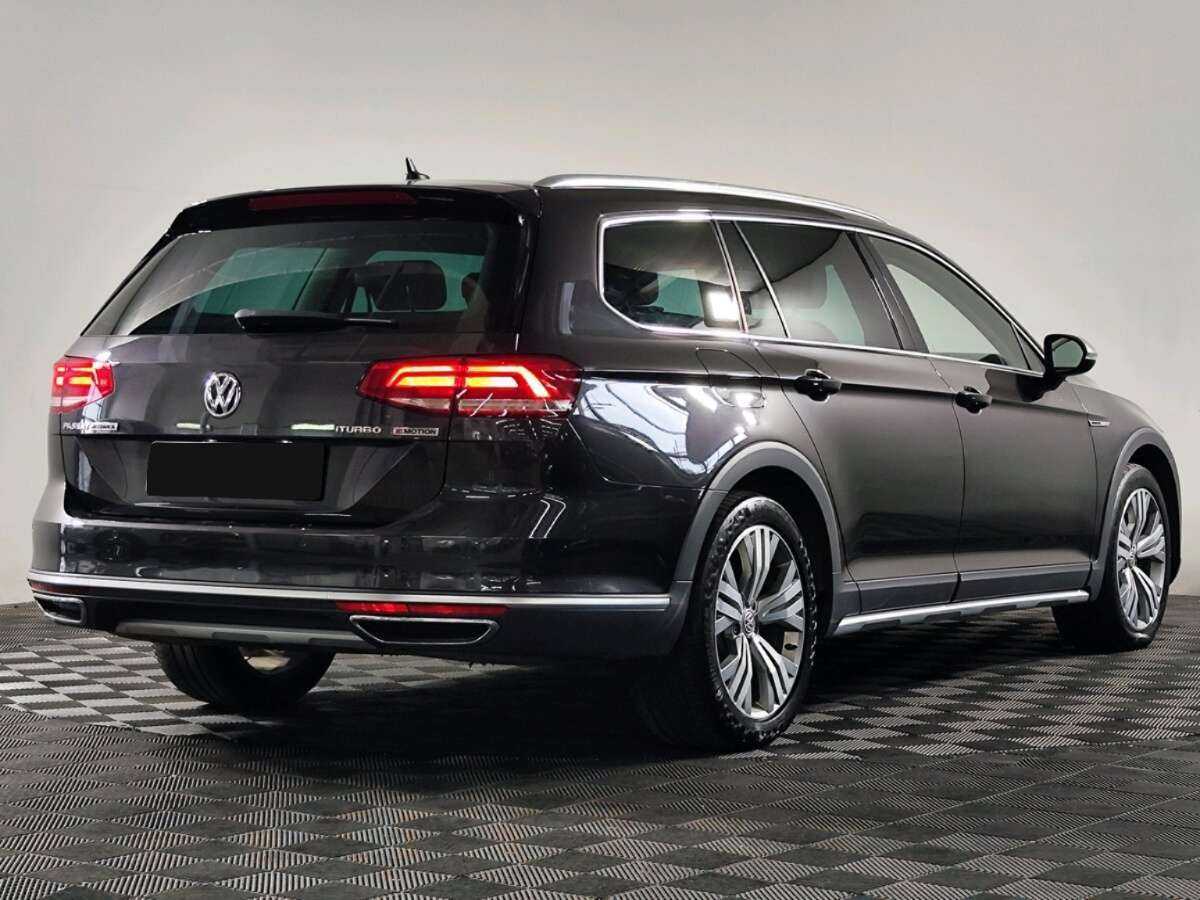 Volkswagen Passat Alltrack, 2019 - 153 200 км. | Фото №3