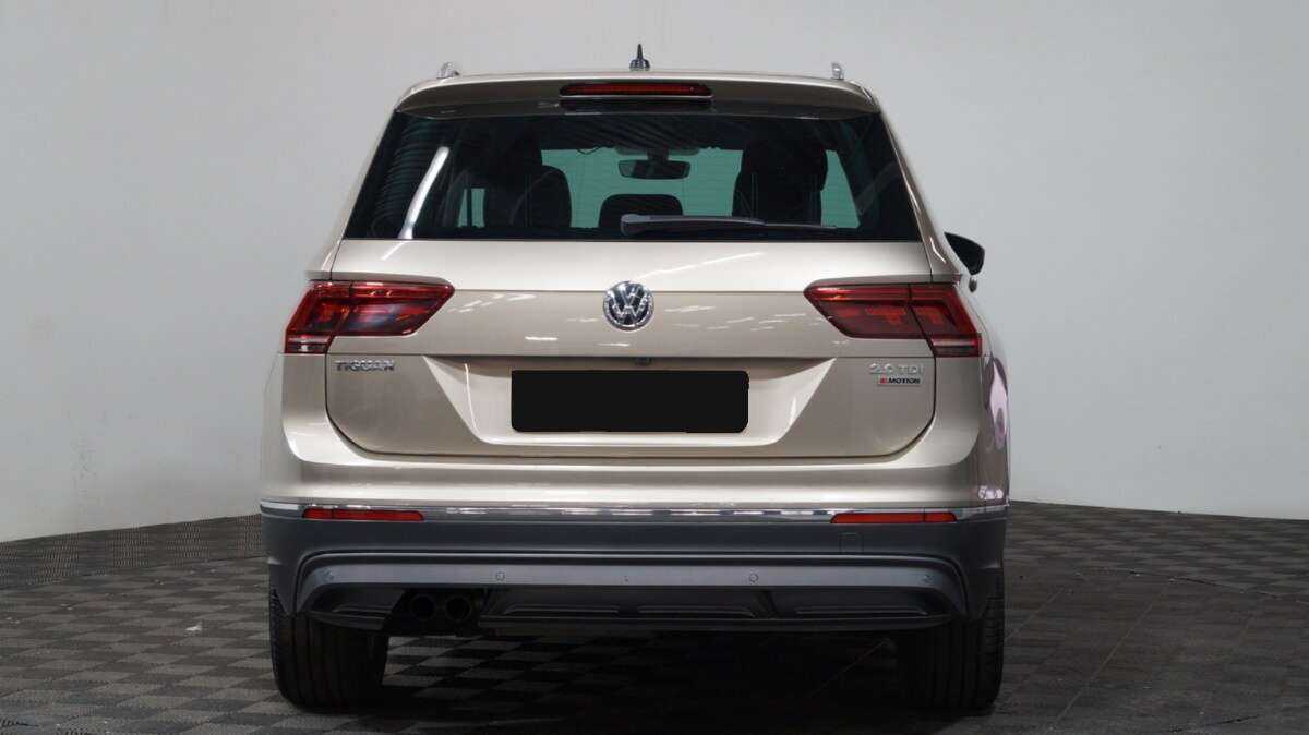 Volkswagen Tiguan, 2018 Фото №5