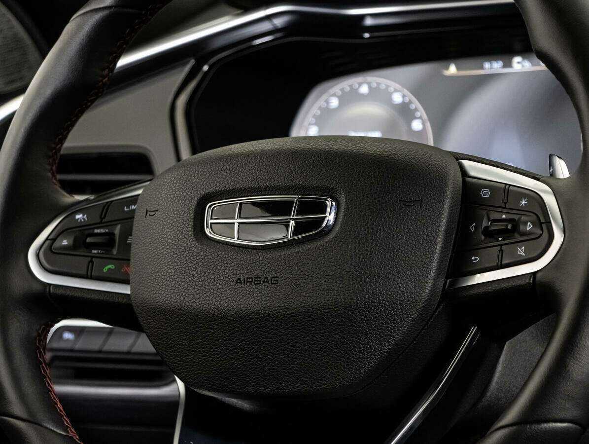 Geely Tugella, 2023 Фото №13