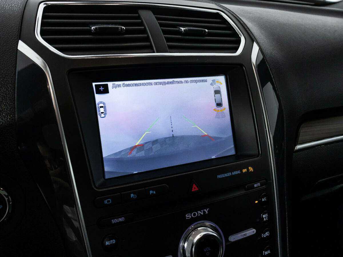 Ford Explorer, 2019 Фото №18