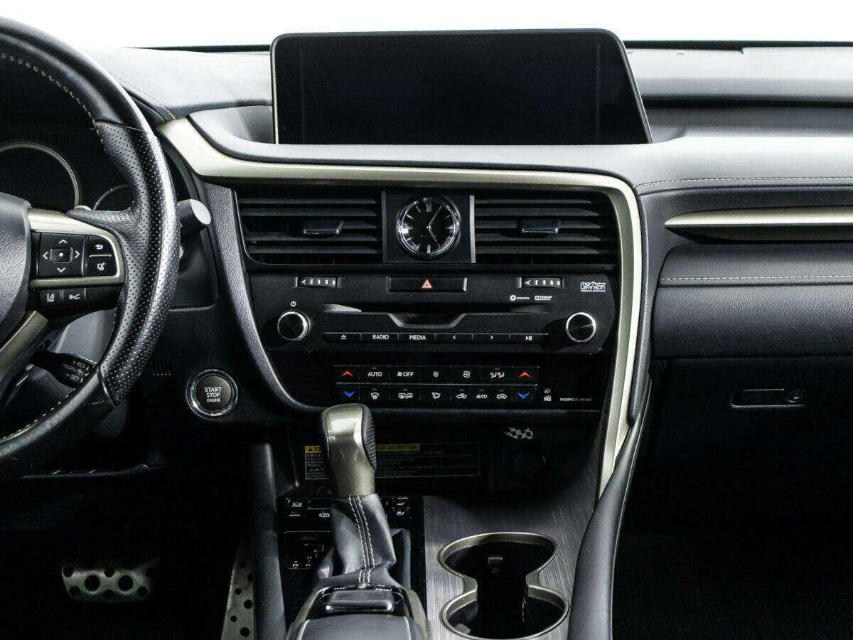 Lexus RX 200t, 2017 Фото №14