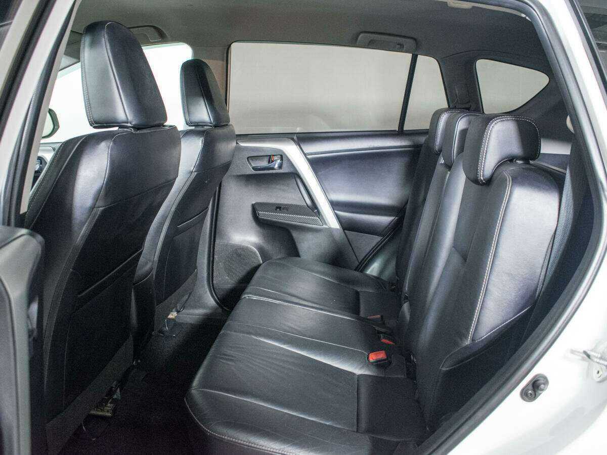 Toyota RAV4, 2013 Фото №10