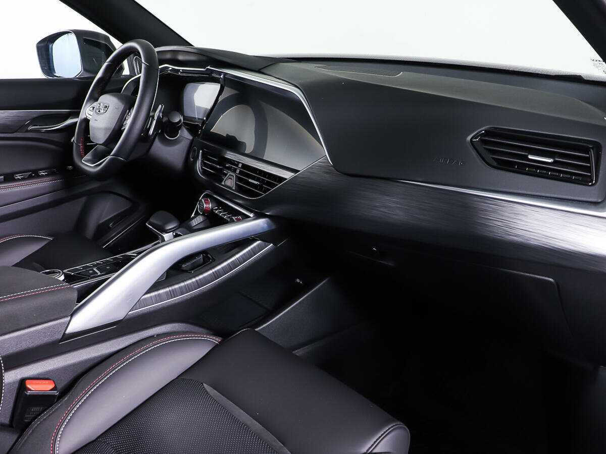 Geely Tugella, 2023 Фото №9