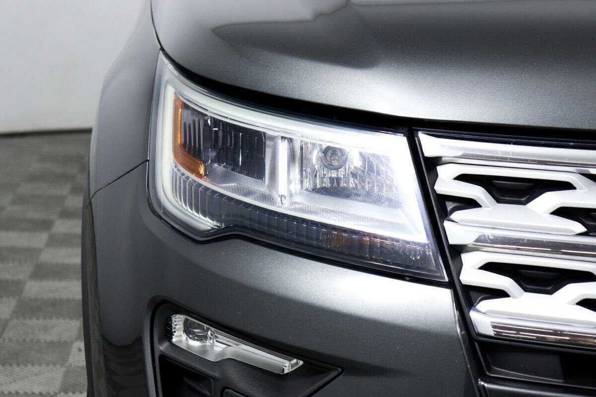 Ford Explorer, 2019 Фото №14