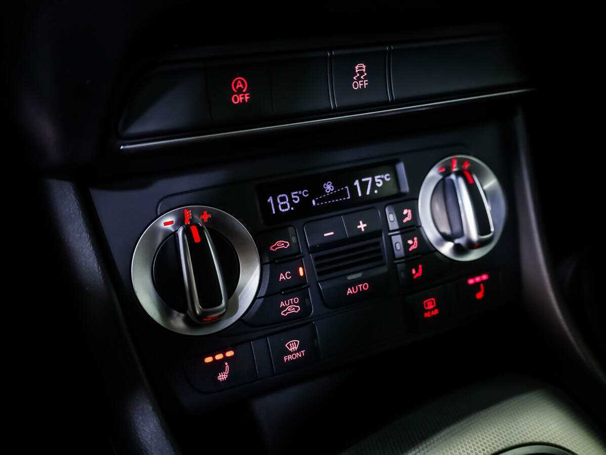 Audi Q3, 2013 Фото №15