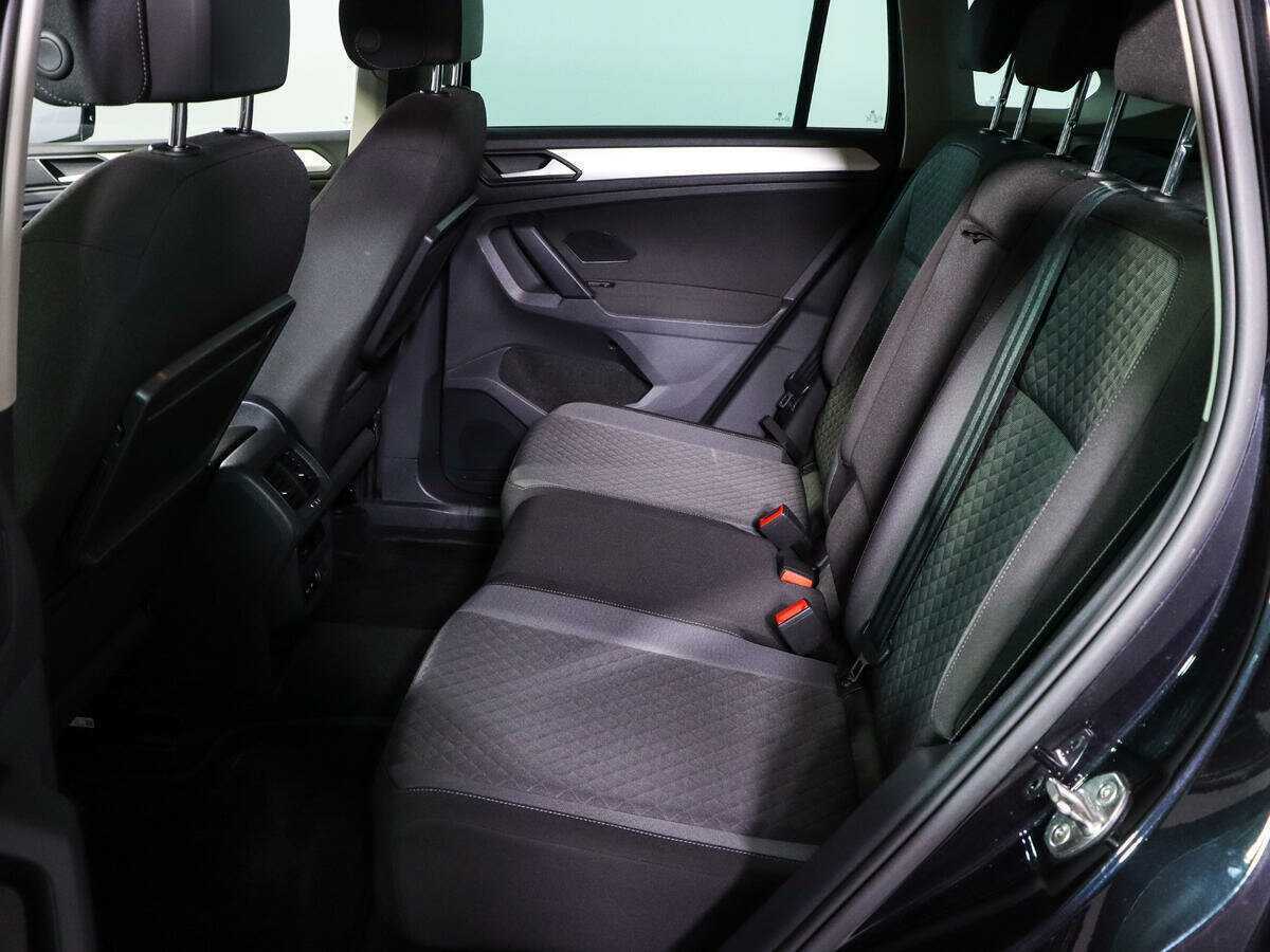 Volkswagen Tiguan L, 2019 - 74 900 км. | Фото №8