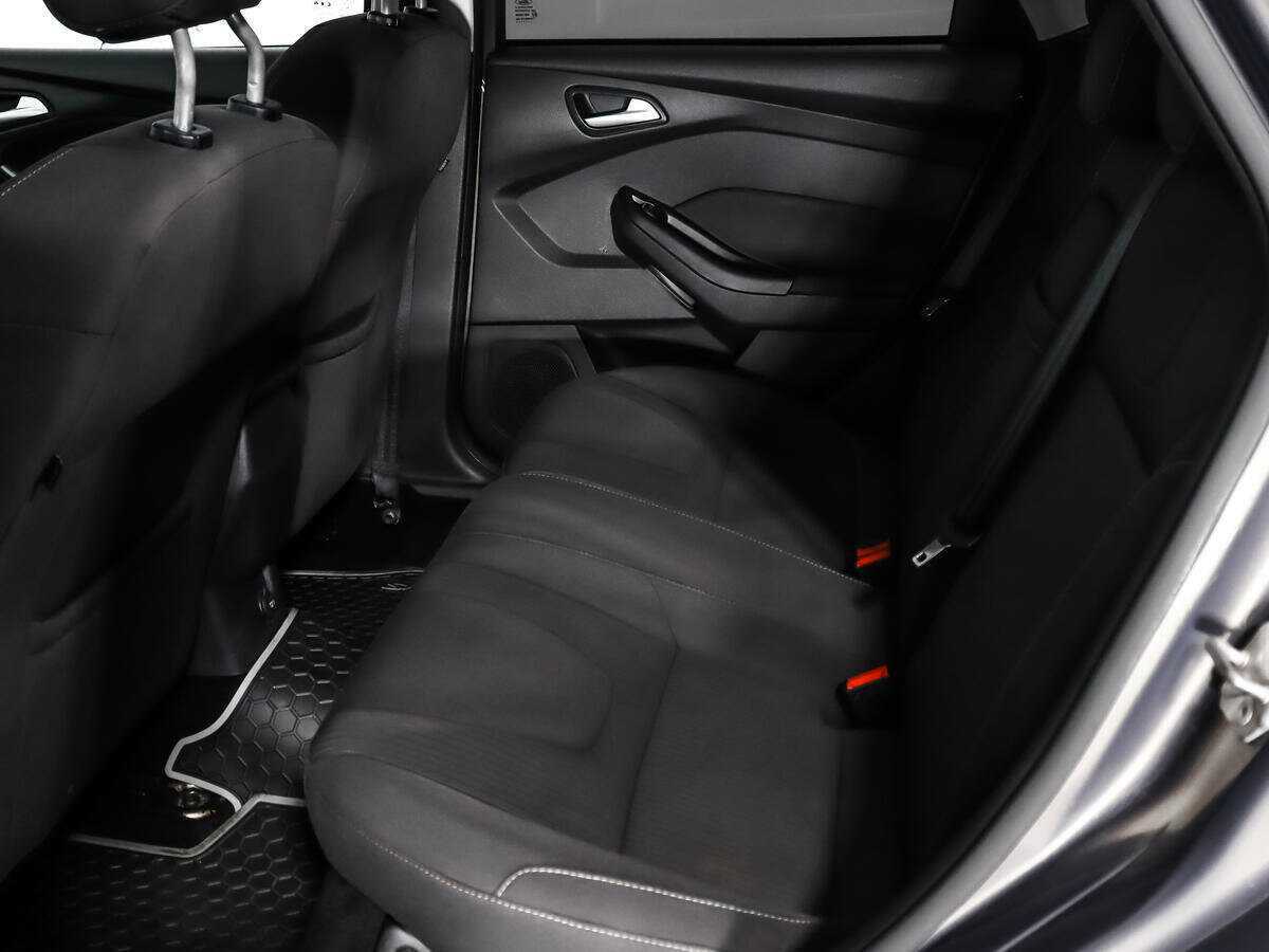 Ford Focus, 2013 Фото №11