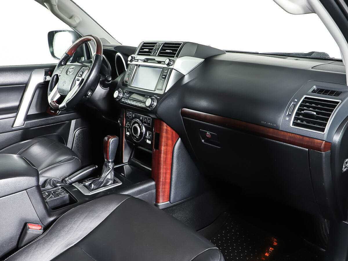 Toyota Land Cruiser Prado, 2016 - 256 201 км. | Фото №8