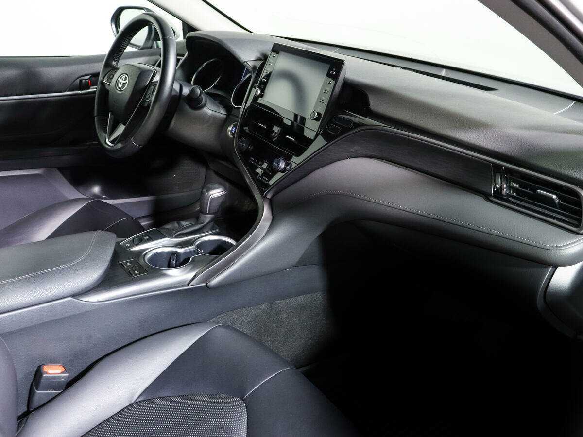 Toyota Camry, 2021 Фото №7
