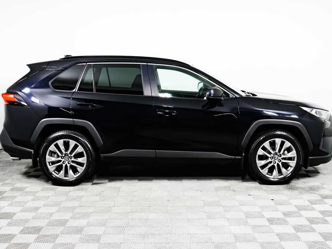 Toyota RAV4, 2021 - 26 657 км. | Фото №4