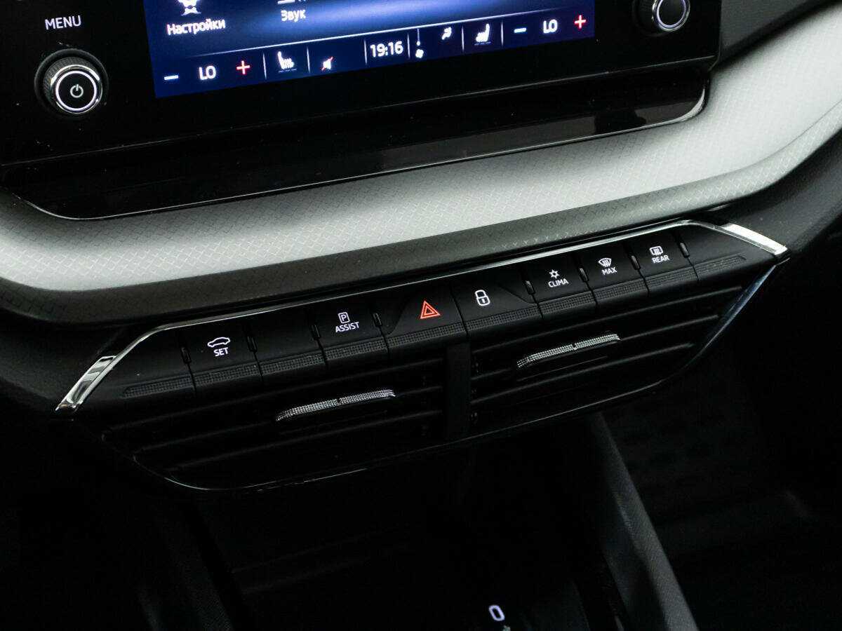 Skoda Octavia, 2021 Фото №17