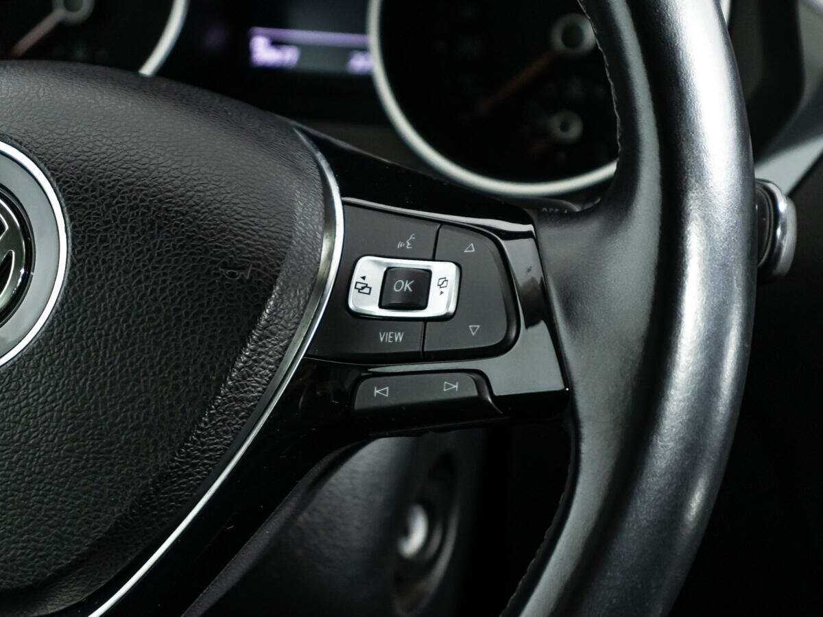 Volkswagen Tiguan, 2019 Фото №19