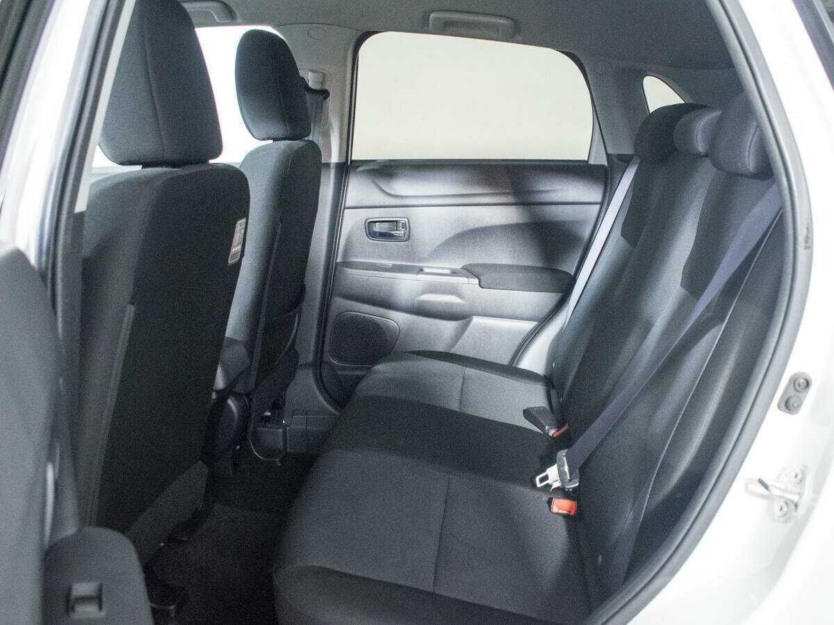 Mitsubishi ASX, 2012 Фото №9