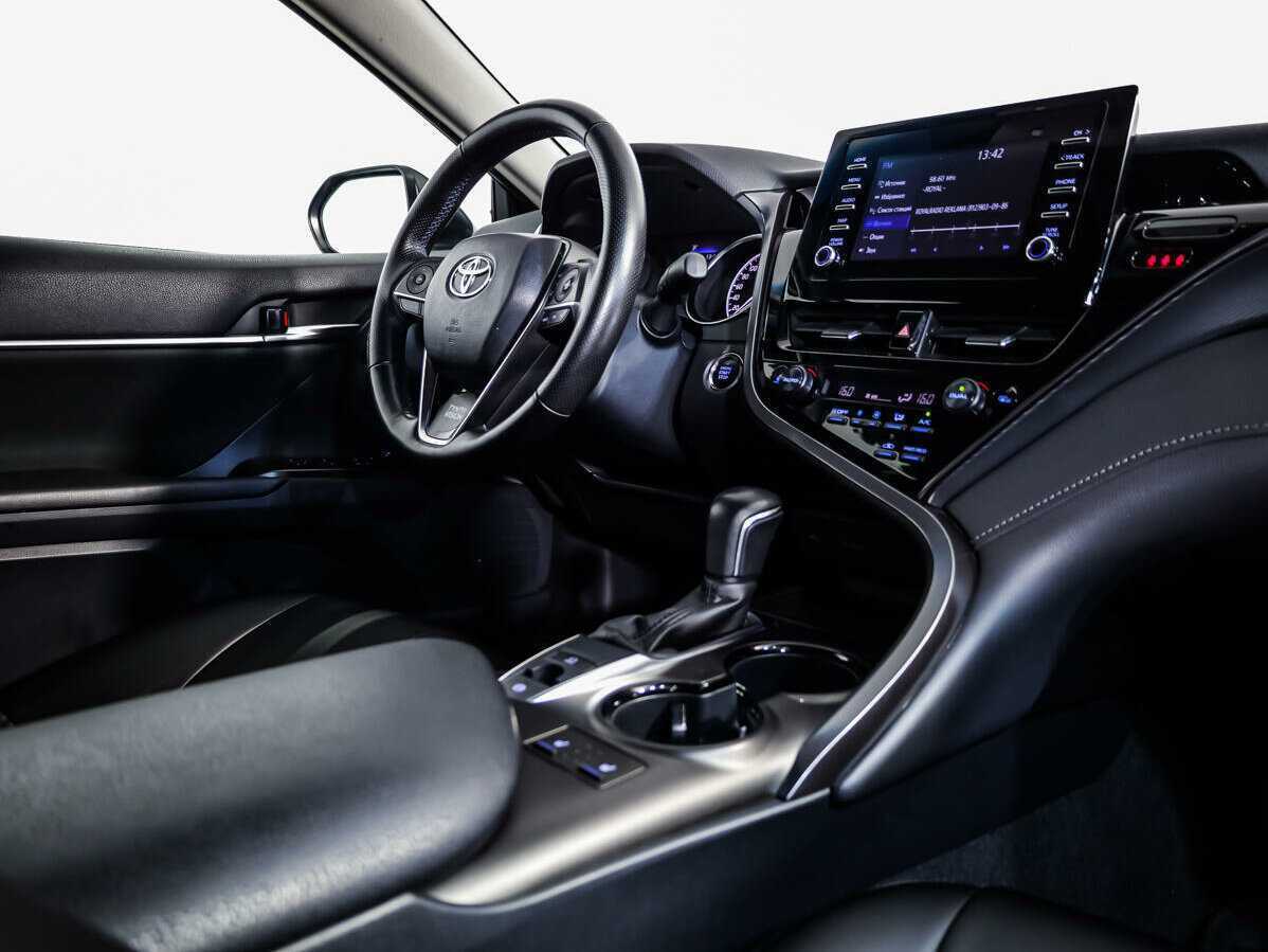 Toyota Camry, 2022 - 27 905 км. | Фото №8