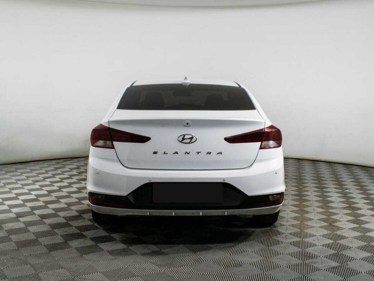 Hyundai Elantra, 2019 - 283 000 км. | Фото №6