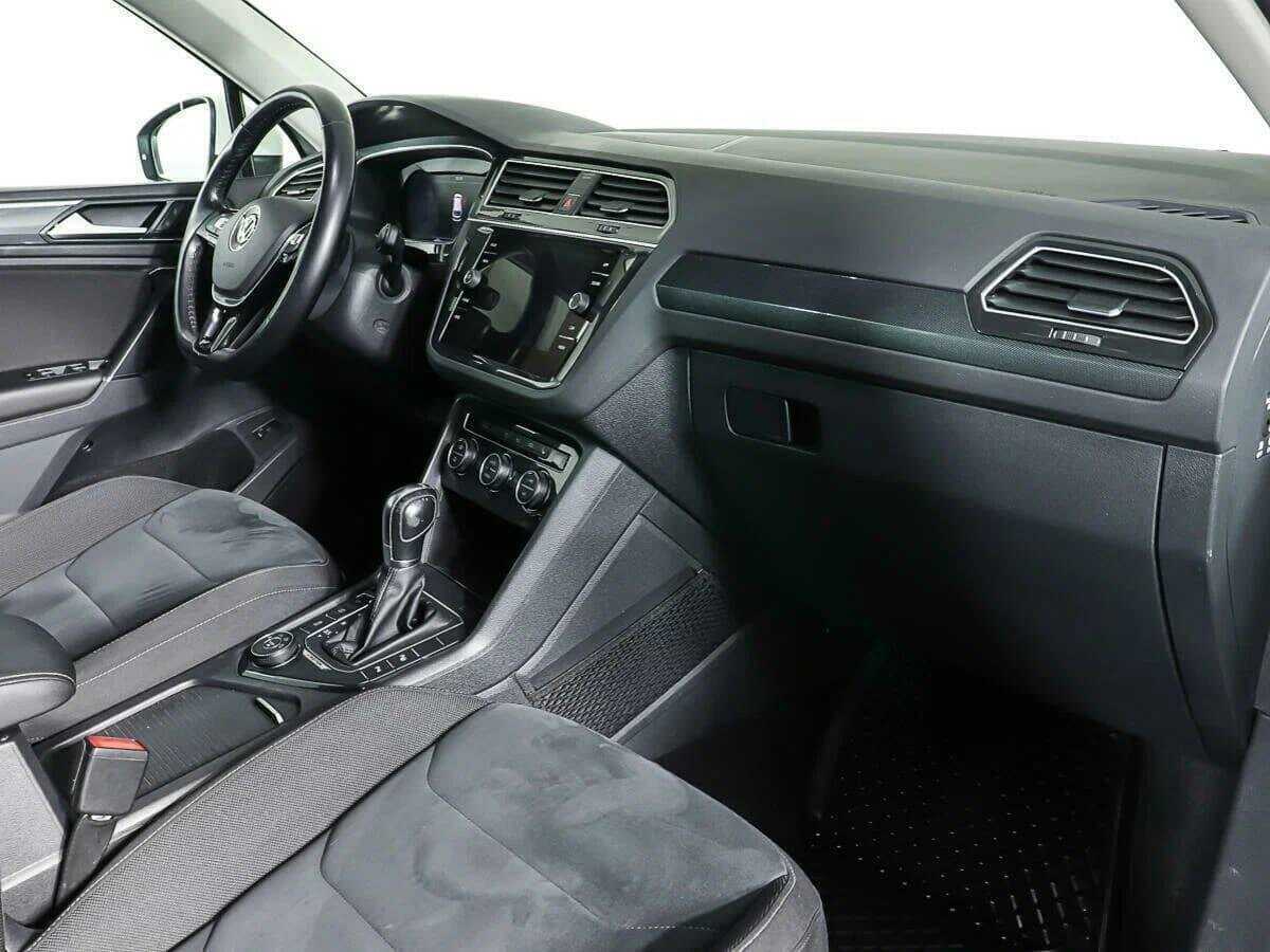 Volkswagen Tiguan, 2017 - 82 595 км. | Фото №7