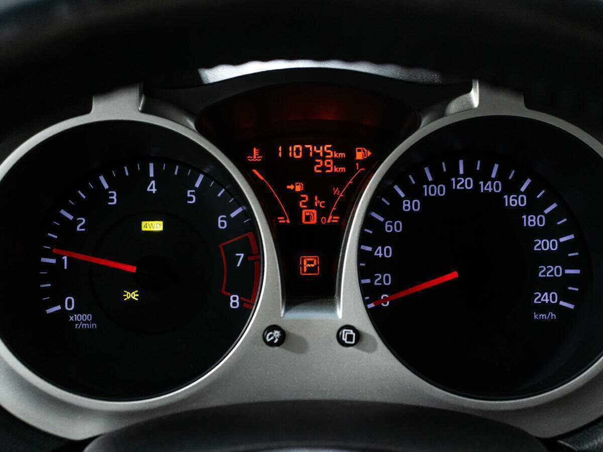 Nissan Juke, 2013 Фото №12