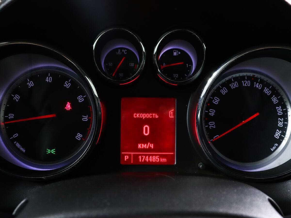 Opel Astra, 2013 Фото №9