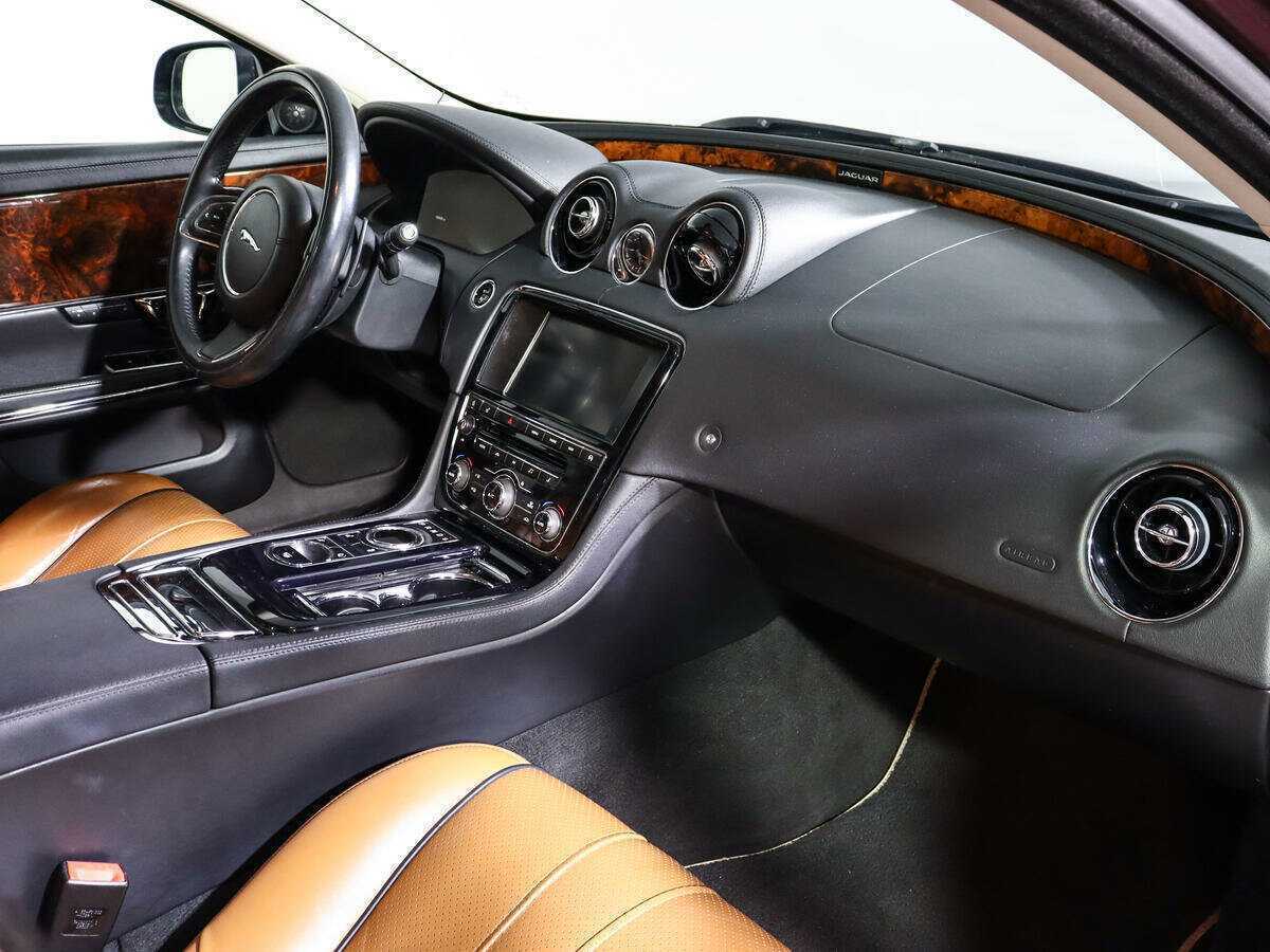 Jaguar XJ, 2014 Фото №10