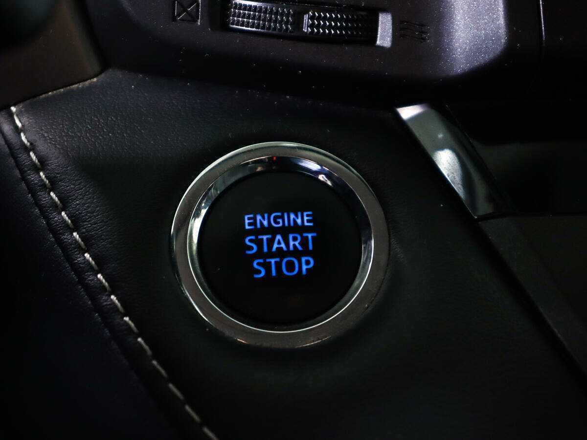 Toyota RAV4, 2019 Фото №18