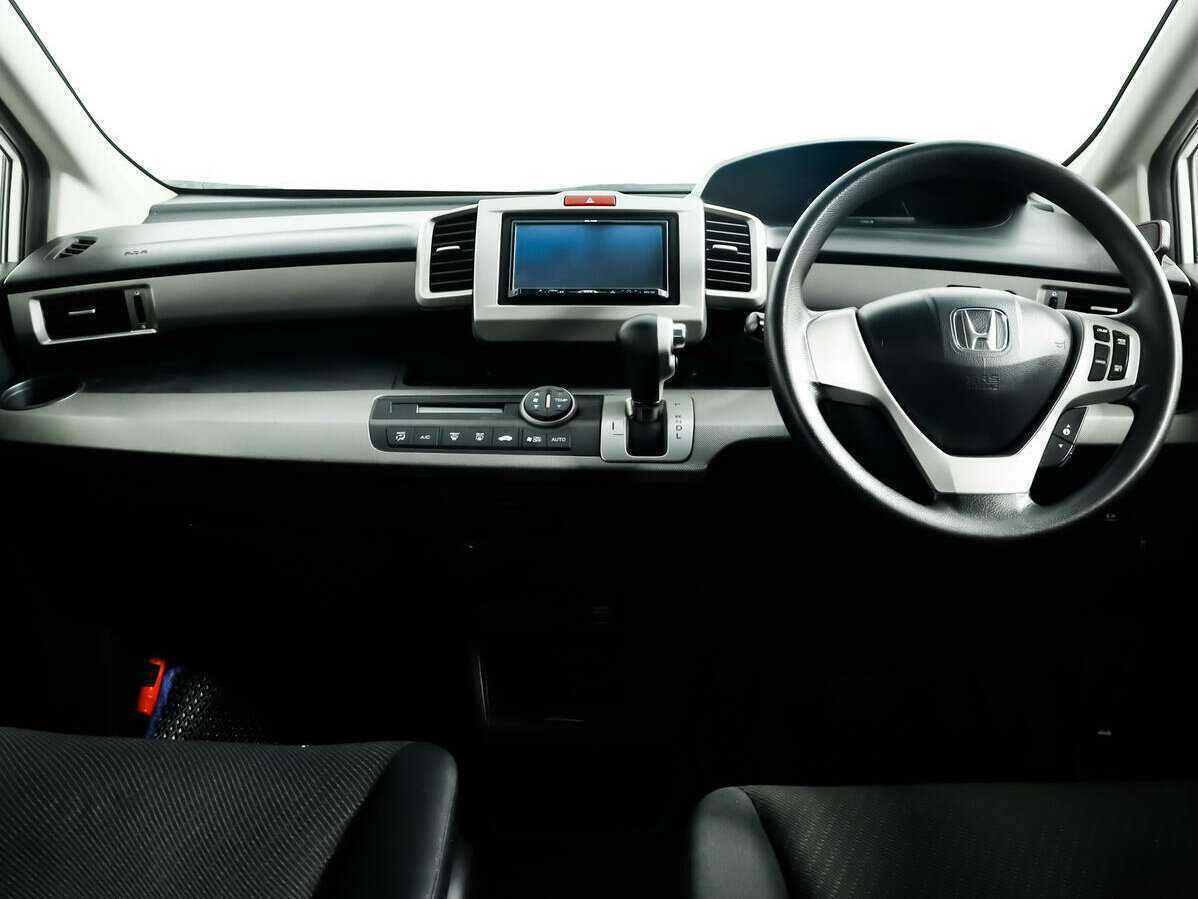 Honda Freed, 2013 Фото №11