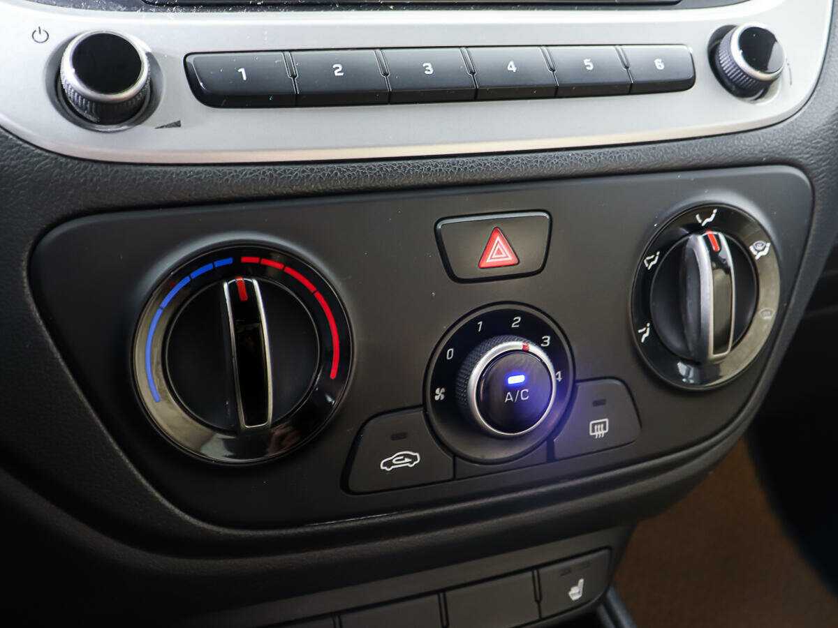 Hyundai Solaris, 2018 Фото №16