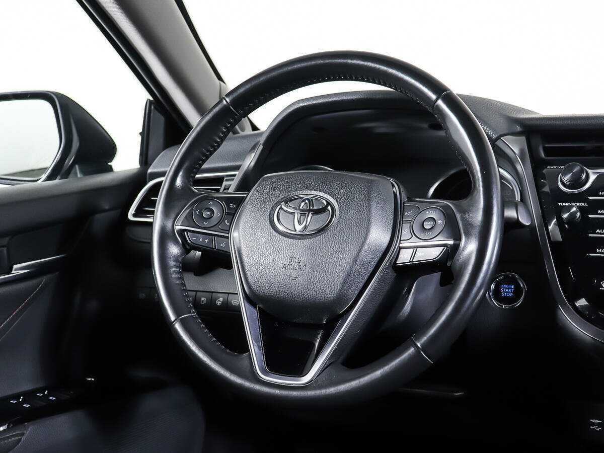 Toyota Camry, 2018 Фото №17