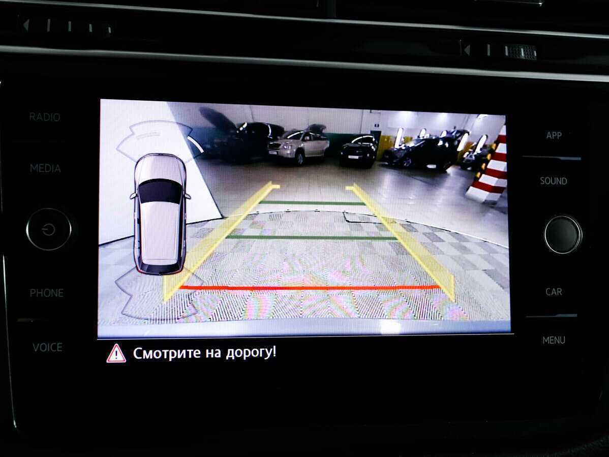 Volkswagen Tiguan, 2019 Фото №13