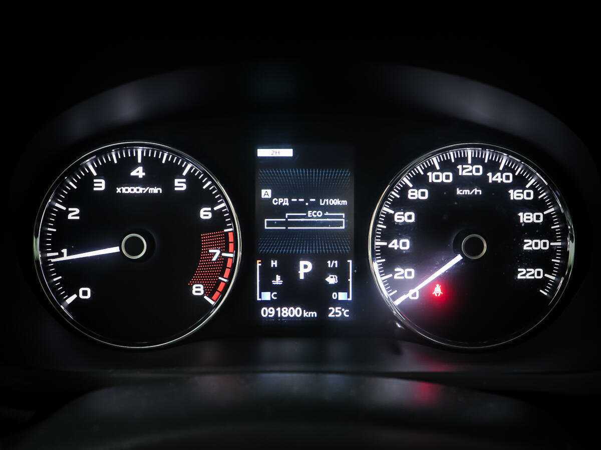 Mitsubishi Pajero Sport, 2016 Фото №14