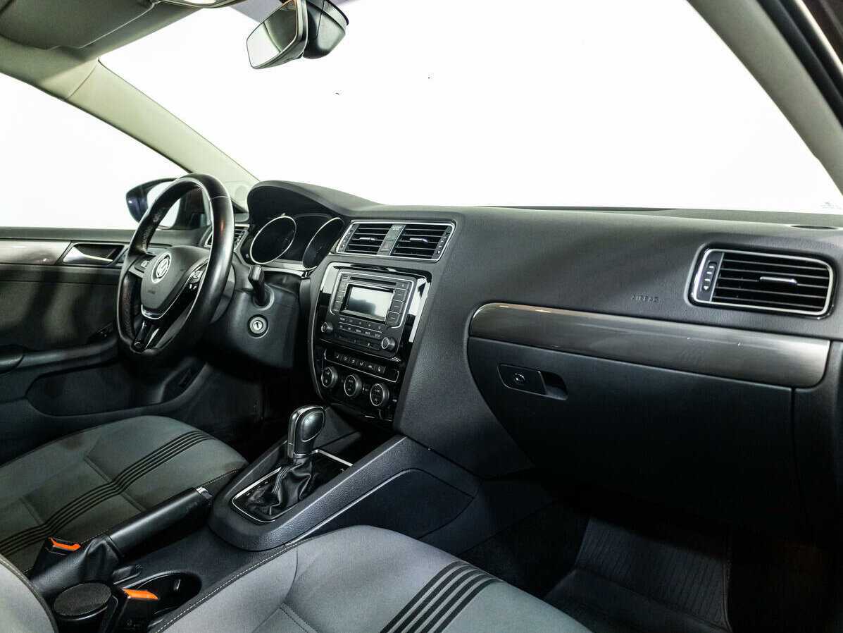 Volkswagen Jetta, 2016 Фото №8