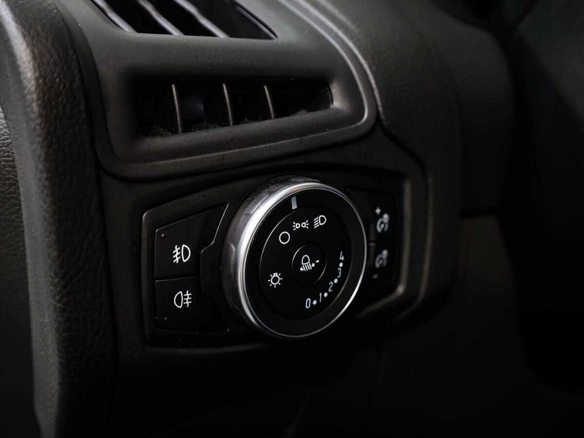 Ford Focus, 2018 Фото №20