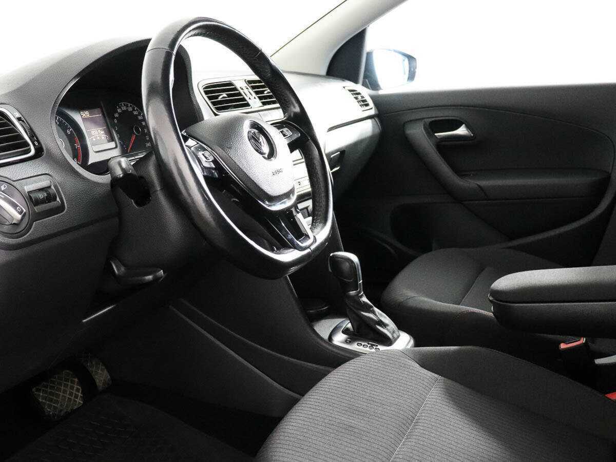 Volkswagen Polo, 2017 Фото №8
