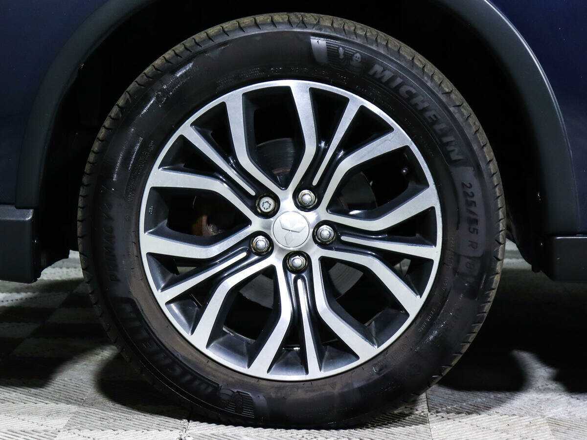 Mitsubishi Outlander, 2017 Фото №19