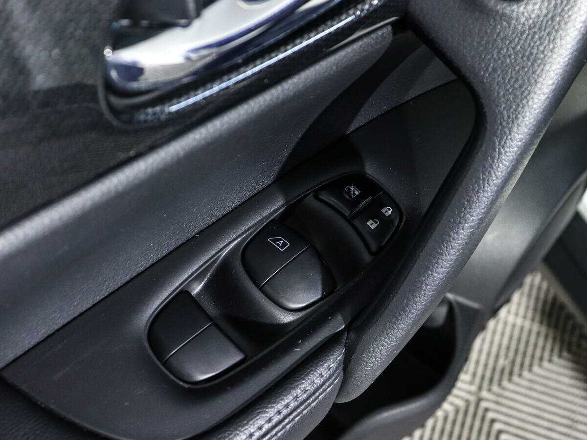 Nissan X-Trail, 2018 Фото №15