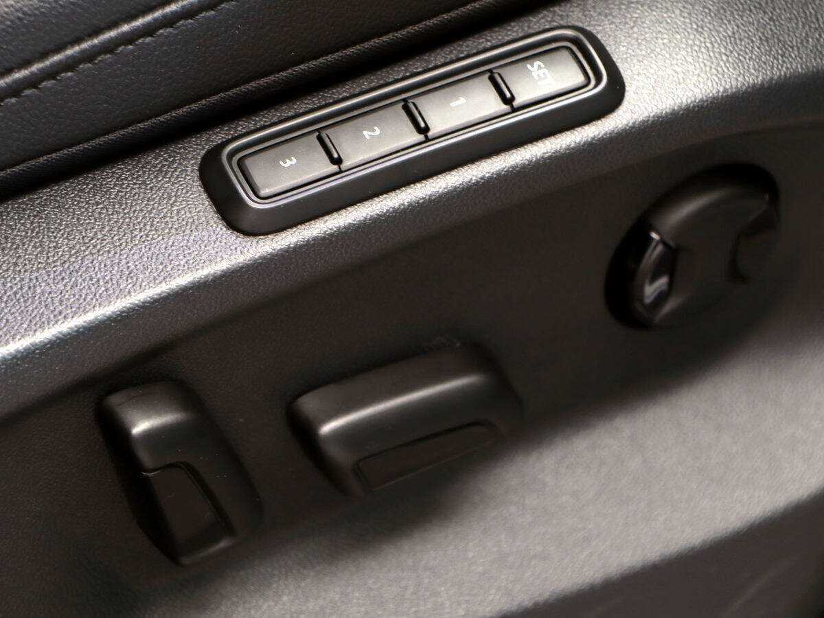 Volkswagen Tiguan, 2020 Фото №11