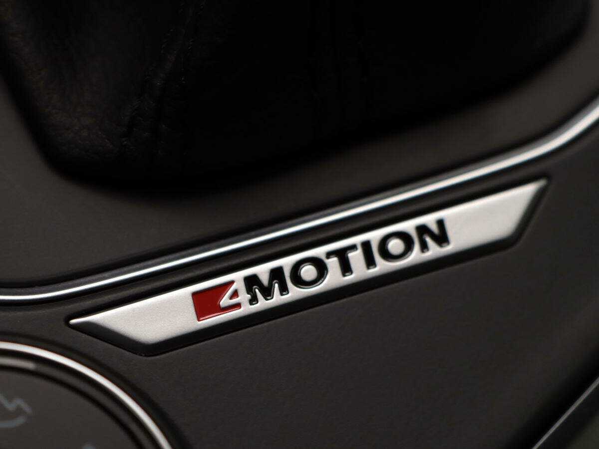 Volkswagen Tiguan, 2020 Фото №18