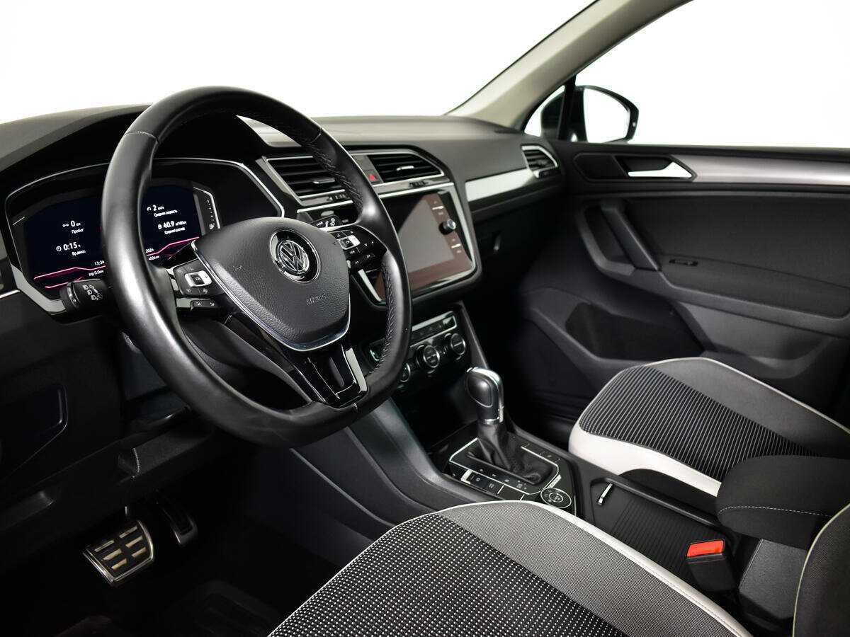 Volkswagen Tiguan, 2019 Фото №12