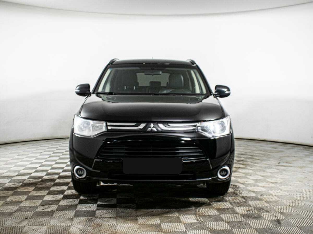 Mitsubishi Outlander, 2013 - 180 713 км. | Фото №2